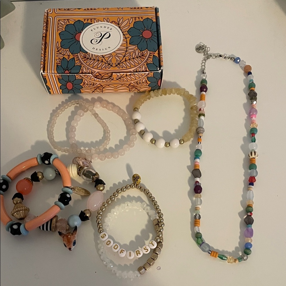 Plunder Multicolor Beaded Bracelet & Necklace Set